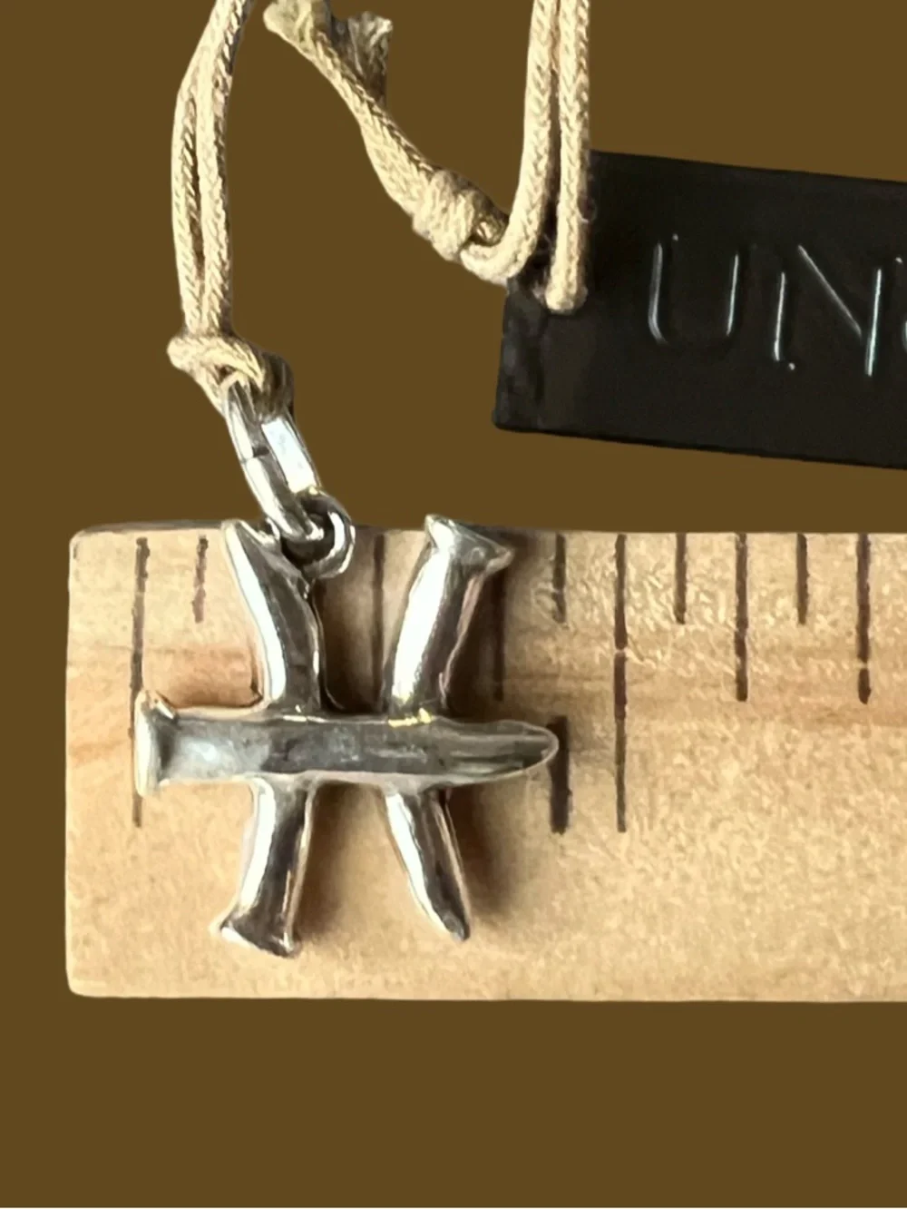 Pisces Sterling Silver-Plated Charm by UNO de 50 - Picture 4 of 4